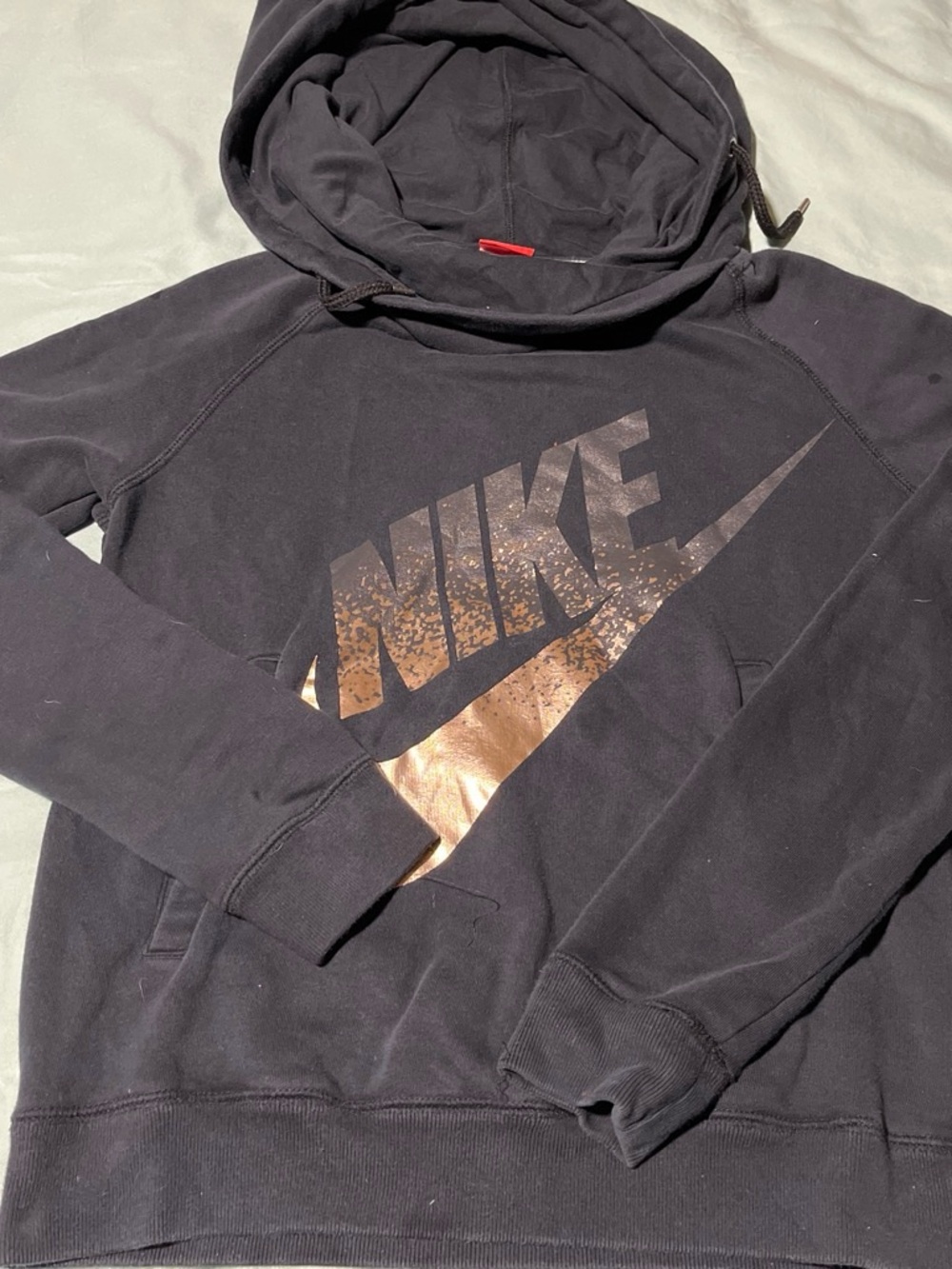 Nike Men’s Black Crewneck Sweatshirt with Metallic Bronze Swoosh